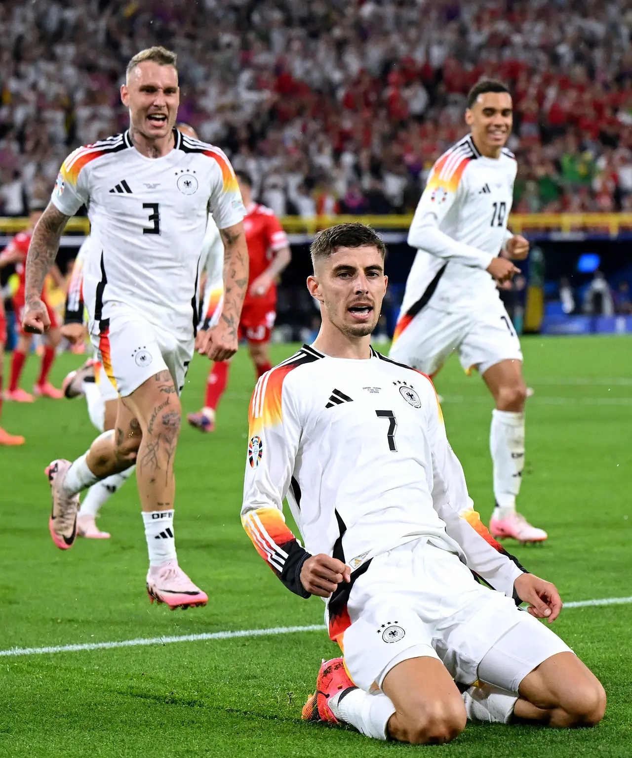 完美体育-瑞士战胜捷克,成功晋级欧洲杯八强了吗